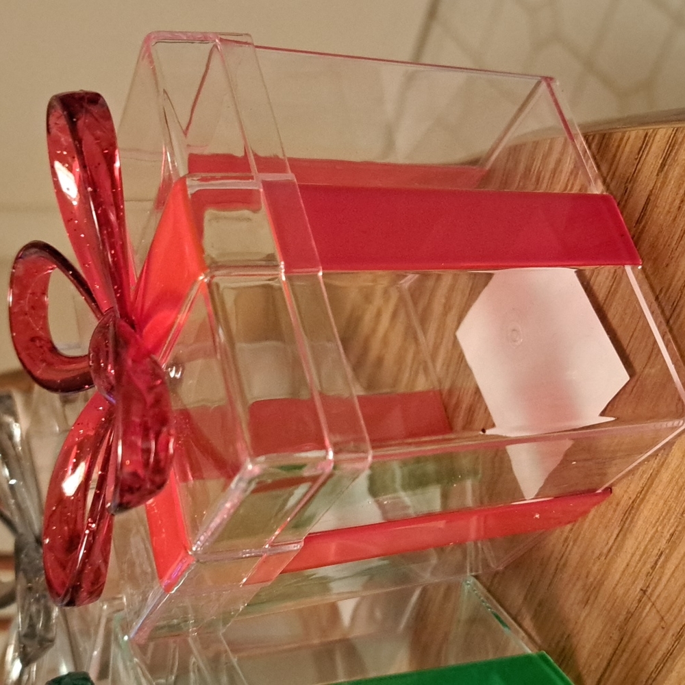 Christmas plastic boxes/ BUNDLE ONLY 2or more items - Picture 2 of 7